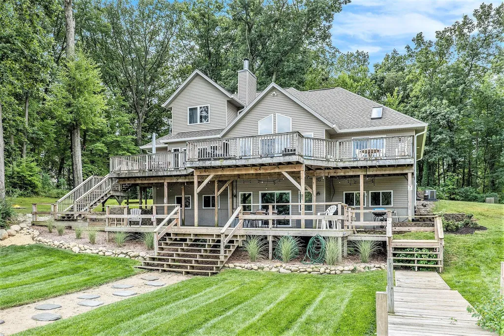 7805 Cougar Drive Prairieville Township MI 49046