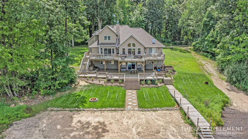 7805 Cougar Drive Prairieville Township MI 49046