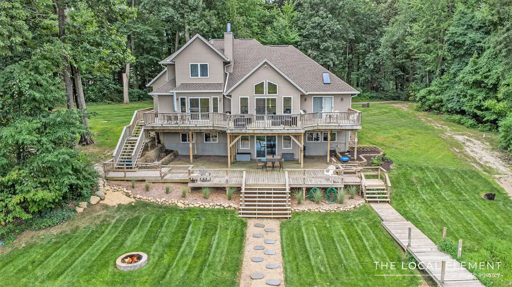 7805 Cougar Drive Prairieville Township MI 49046