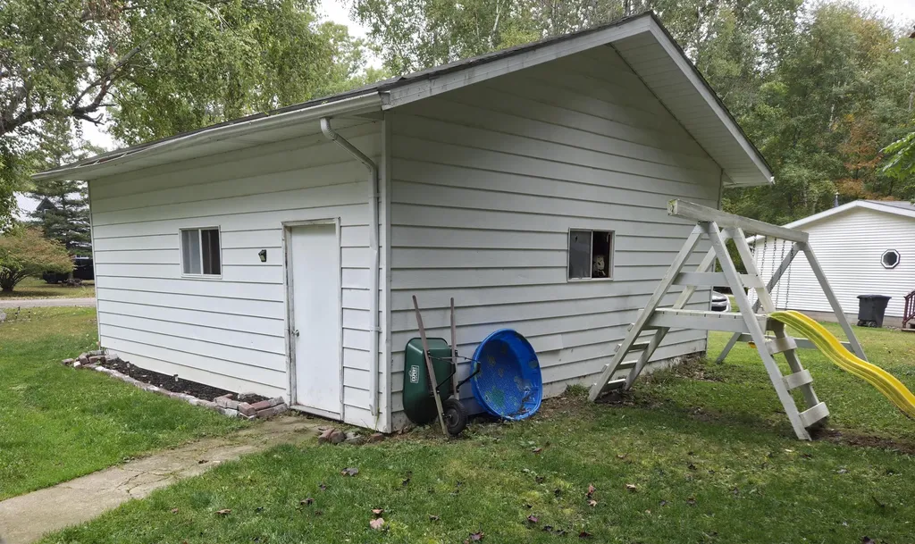 1060 Carmen Drive Unknown City MI 48893