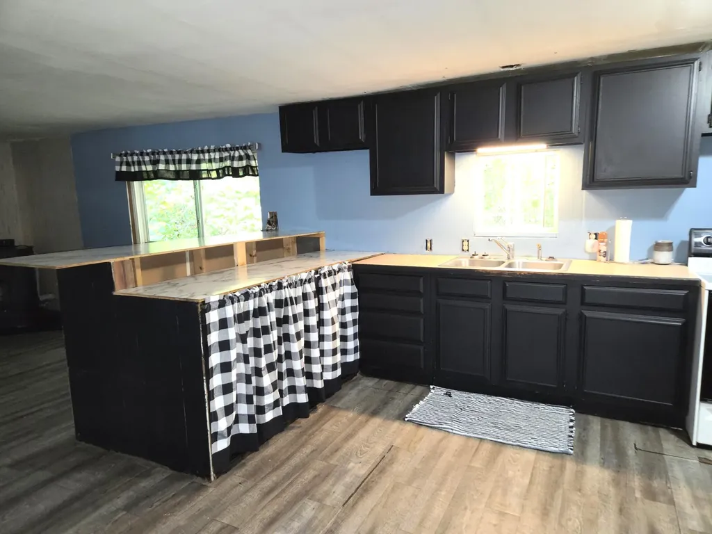 1060 Carmen Drive Unknown City MI 48893