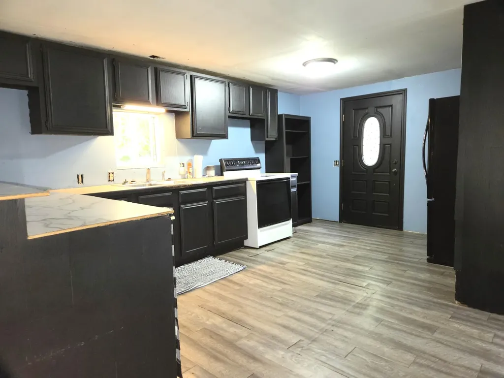 1060 Carmen Drive Unknown City MI 48893