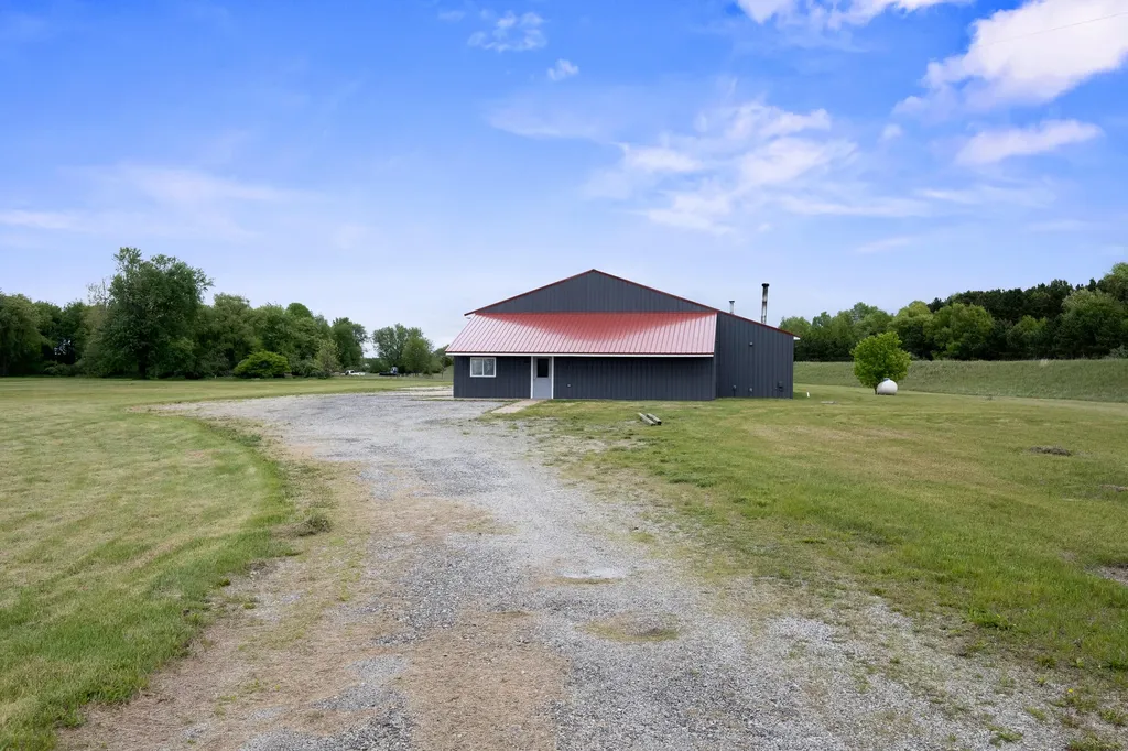 12292 S Oak Avenue Grant Township MI 49327
