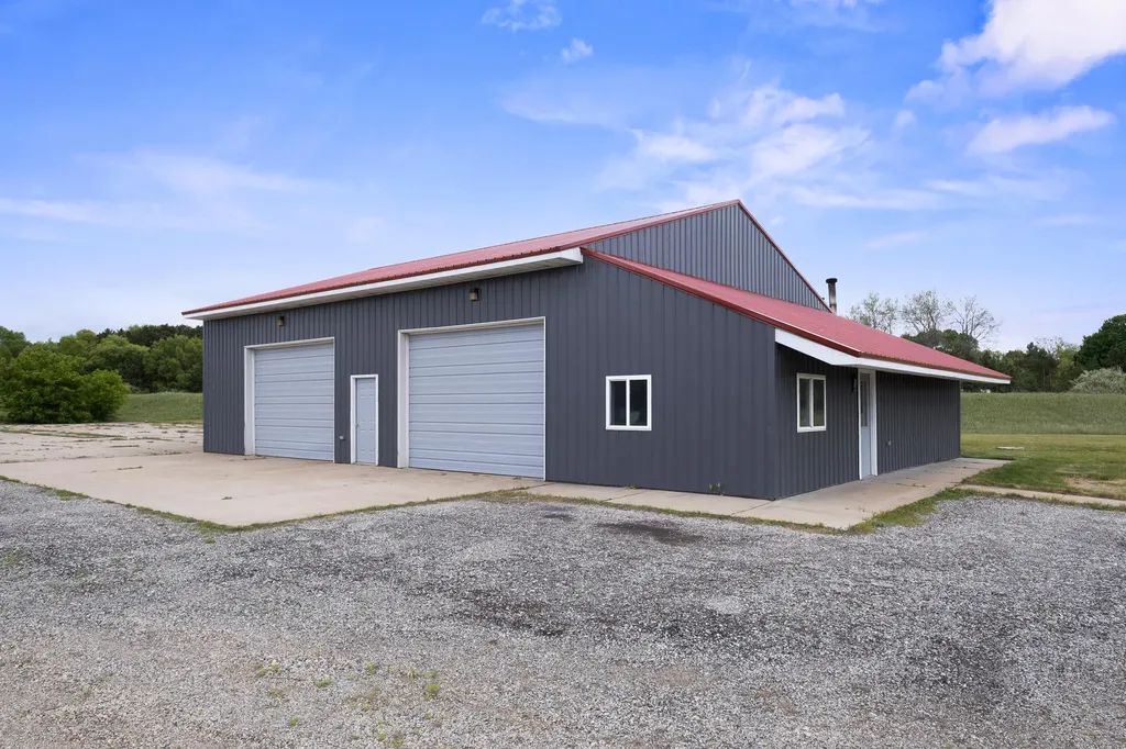 12292 S Oak Avenue Grant Township MI 49327