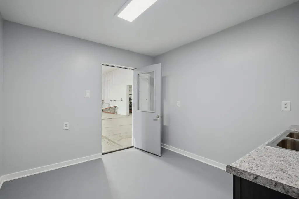 12292 S Oak Avenue Grant Township MI 49327