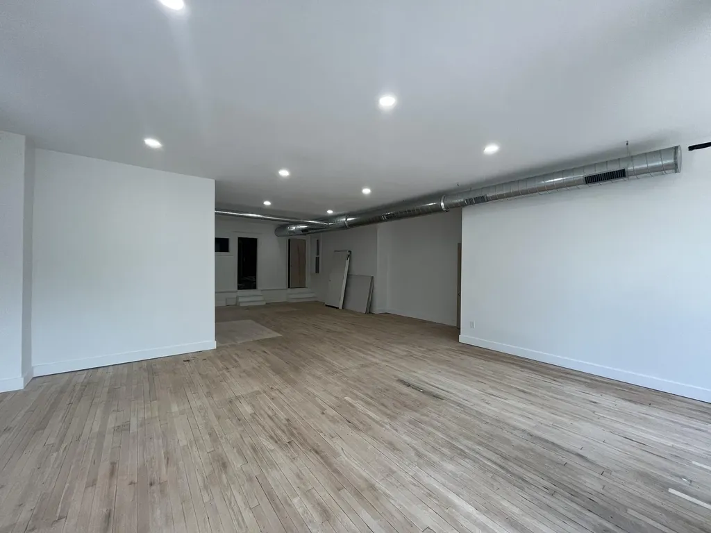 1123 Fulton Street E Grand Rapids City MI 49503
