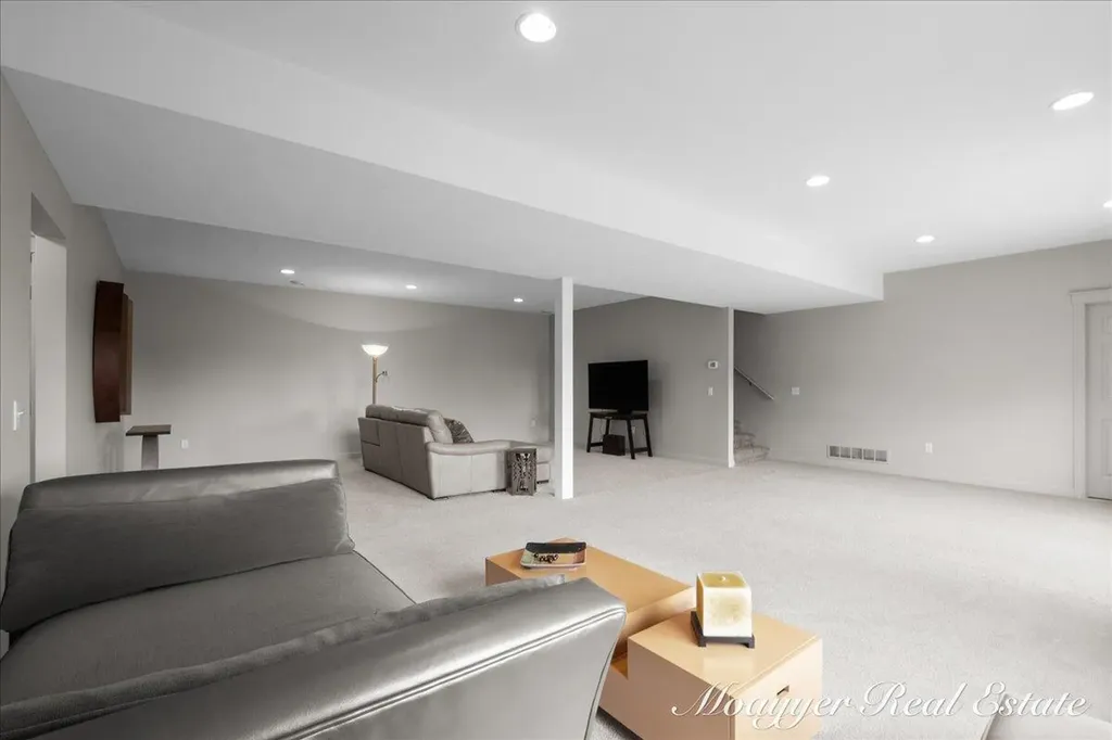 10245 Lincoln Lake Road NE Oakfield Township MI 48838
