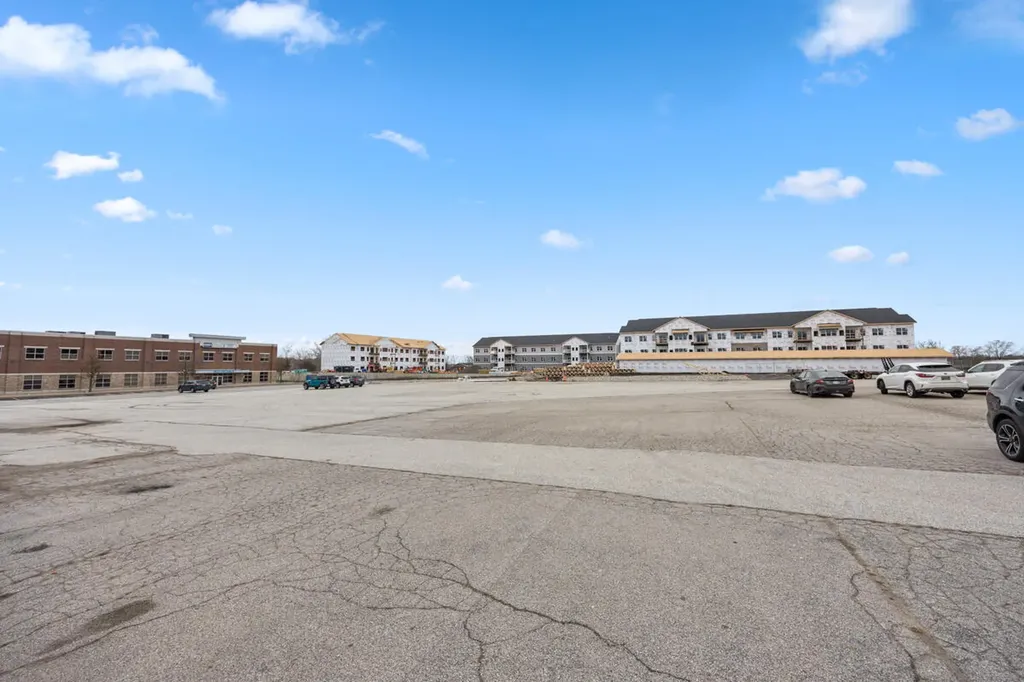 267 Seminole Road Norton Shores City MI 49444