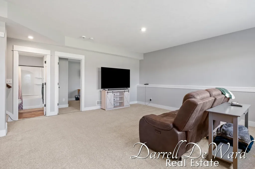 3940 Egypt Valley Avenue NE Cannon Township MI 49301