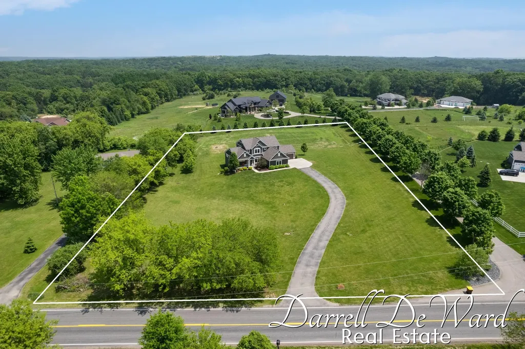 3940 Egypt Valley Avenue NE Cannon Township MI 49301
