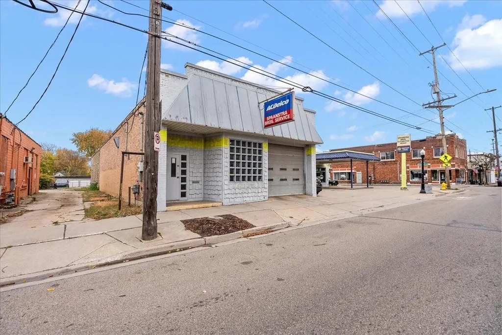 935 & 939 Fulton Street E Grand Rapids City MI 49503