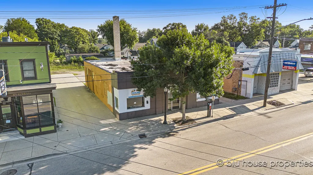 935 & 939 Fulton Street E Grand Rapids City MI 49503