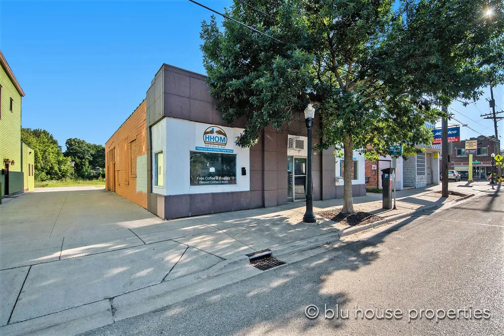 935 & 939 Fulton Street E Grand Rapids City MI 49503