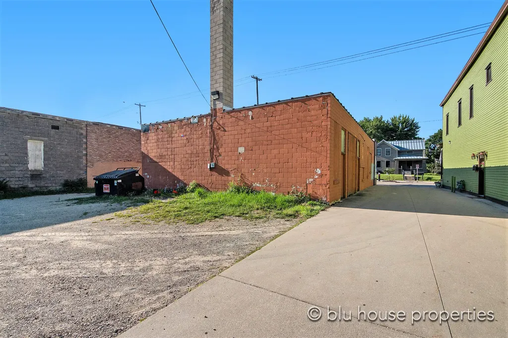 935 & 939 Fulton Street E Grand Rapids City MI 49503