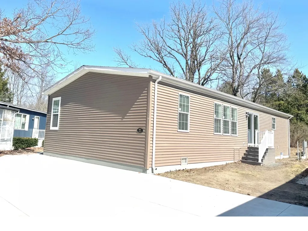 221 Circle Drive Sparta Township MI 49345