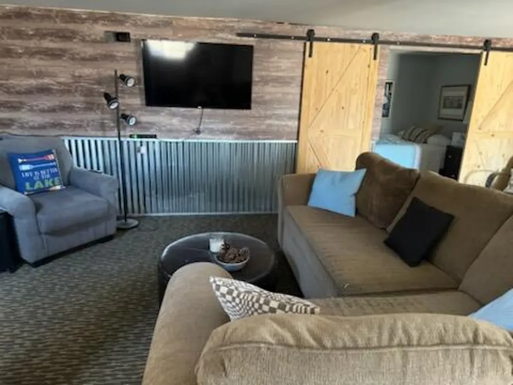 4605 Hunters Trail Douglass Township MI 48886