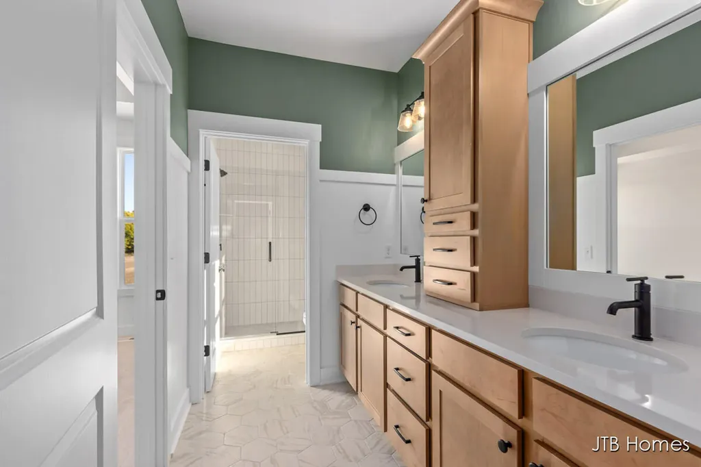 11386 Shoreline Drive Allendale Charter Township MI 49401