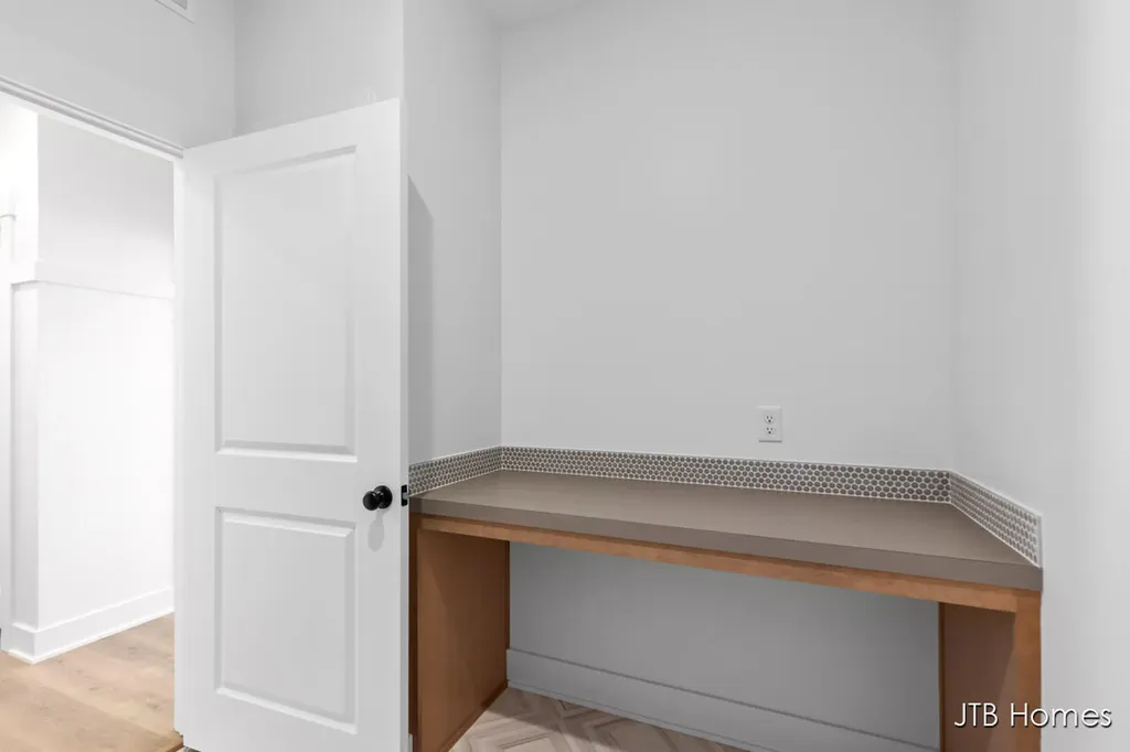 11386 Shoreline Drive Allendale Charter Township MI 49401