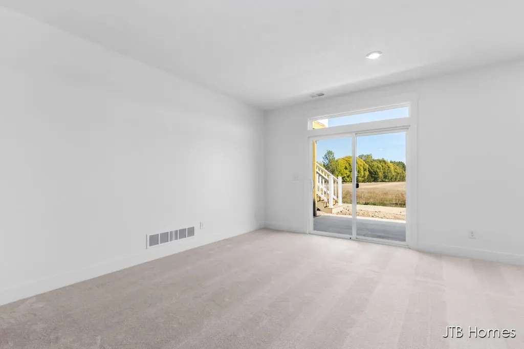 11386 Shoreline Drive Allendale Charter Township MI 49401