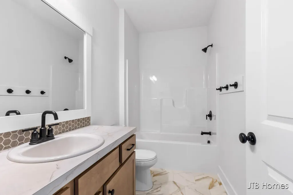 11386 Shoreline Drive Allendale Charter Township MI 49401