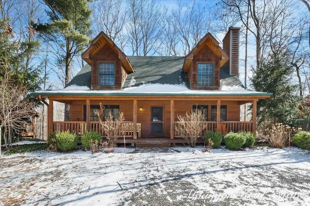 3577 Kingfisher Cove Drive Saugatuck Township MI 49453