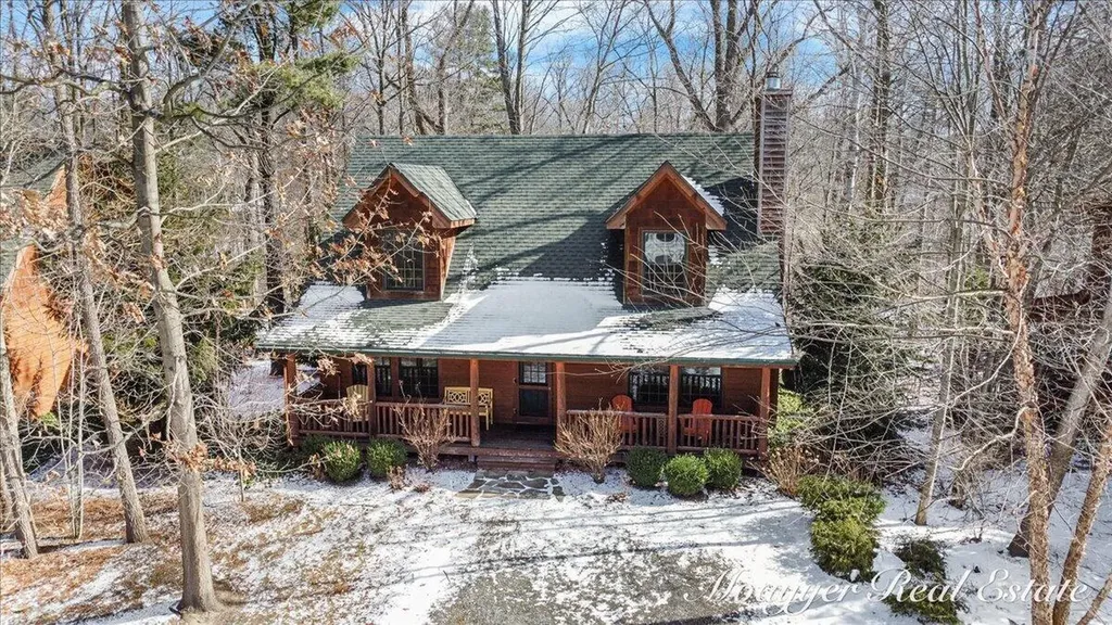 3577 Kingfisher Cove Drive Saugatuck Township MI 49453