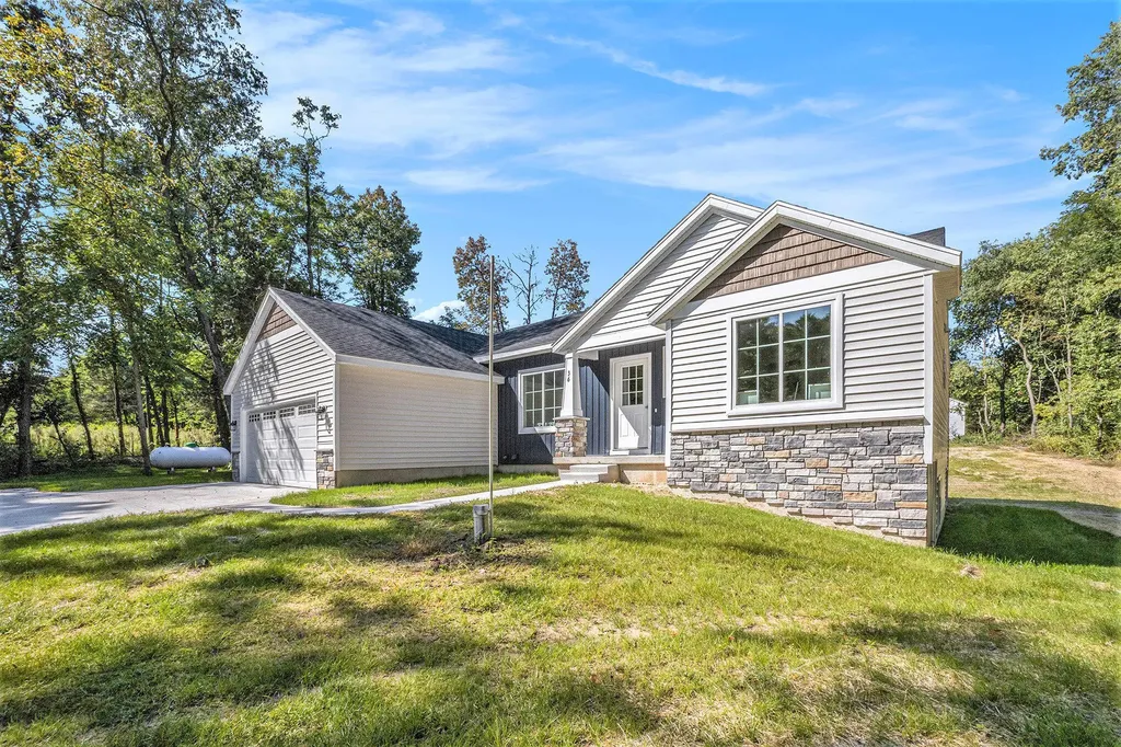36 S Yankee Springs Road Yankee Springs Township MI 49333