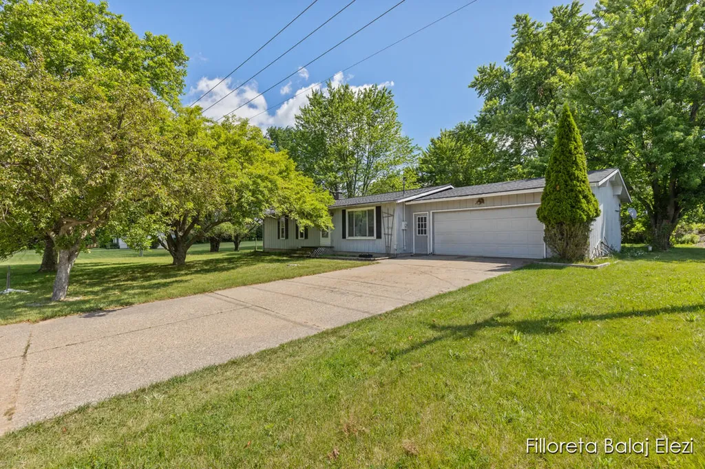 5640 Kraft Avenue SE Cascade Charter Township MI 49512