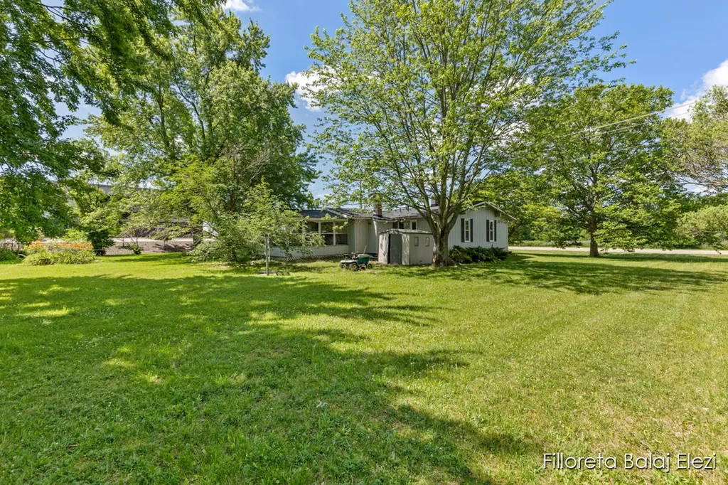 5640 Kraft Avenue SE Cascade Charter Township MI 49512