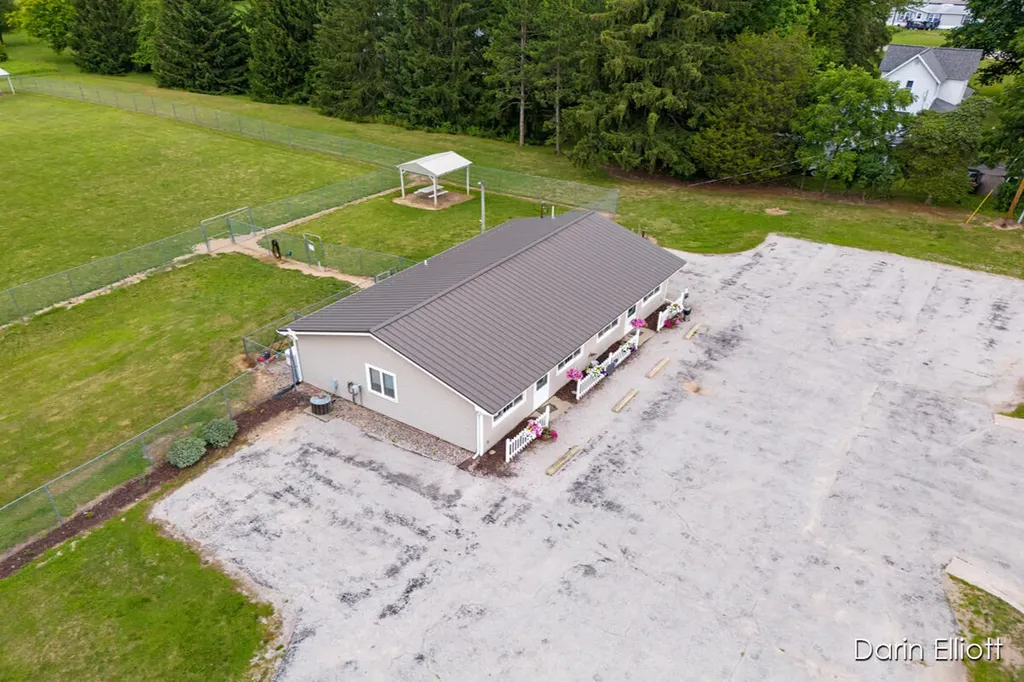 2389 N State Road Easton Township MI 48846