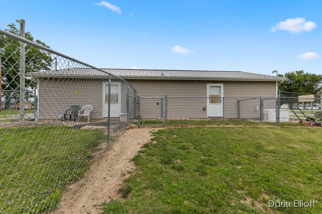 2389 N State Road Easton Township MI 48846