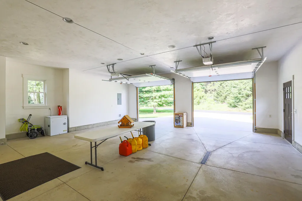 9434 84th Street SE Caledonia Township MI 49302