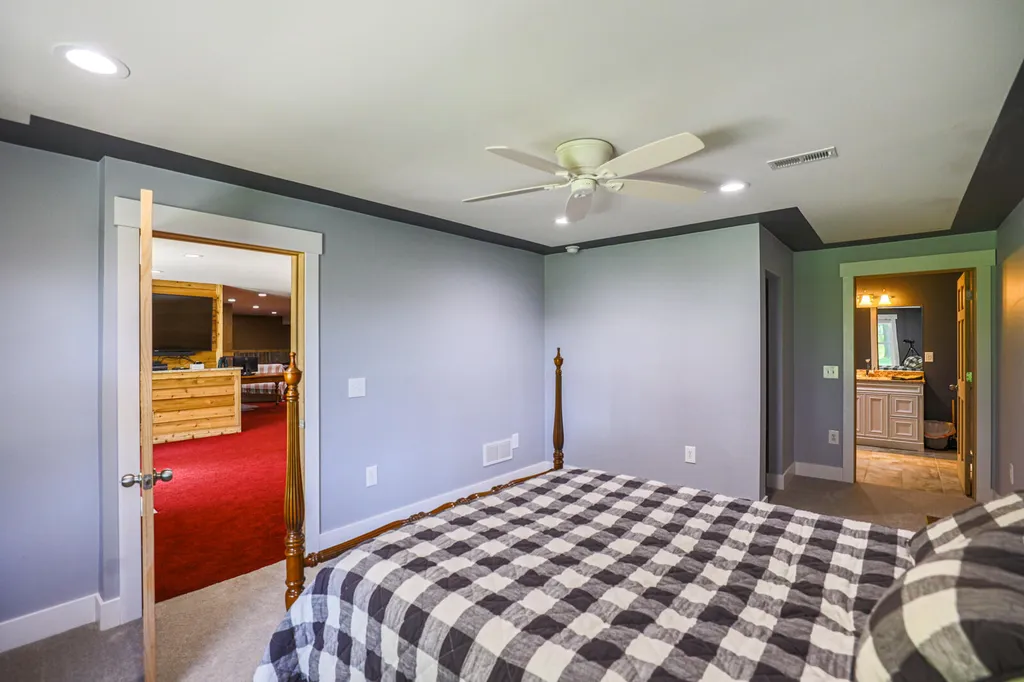 9434 84th Street SE Caledonia Township MI 49302