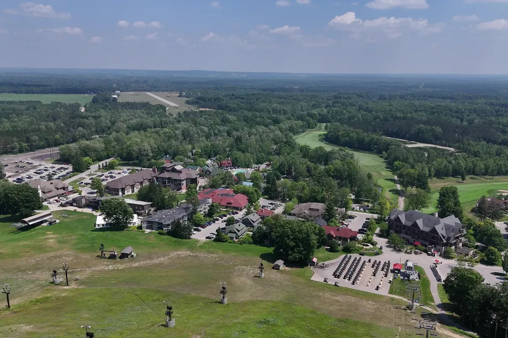 12069 Mountain Top Circle Weldon Township MI 49683