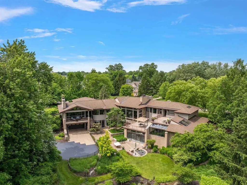 1878 Watermark Drive SE Cascade Charter Township MI 49546