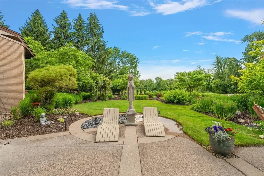 1878 Watermark Drive SE Cascade Charter Township MI 49546