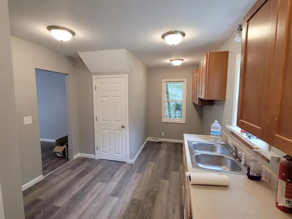 1503 N Westnedge Avenue Kalamazoo City MI 49007