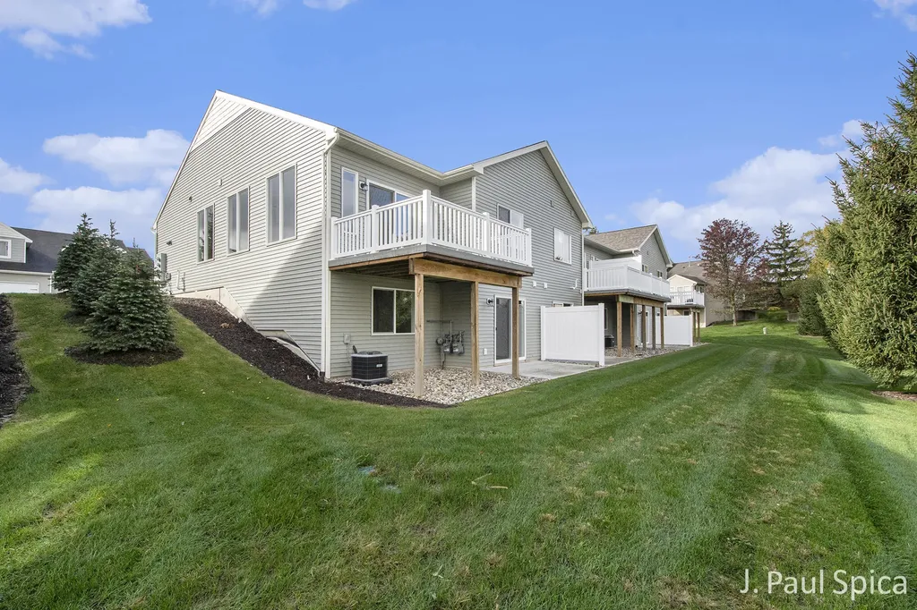 1211 Madera Court SW Byron Township MI 49315
