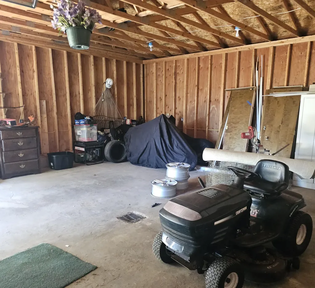 8091 Goebel Road South Arm Township MI 49727