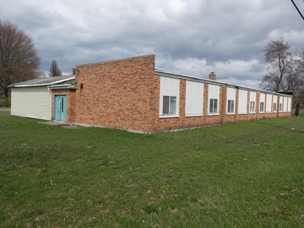 3186 E Apple Avenue Muskegon Charter Township MI 49442