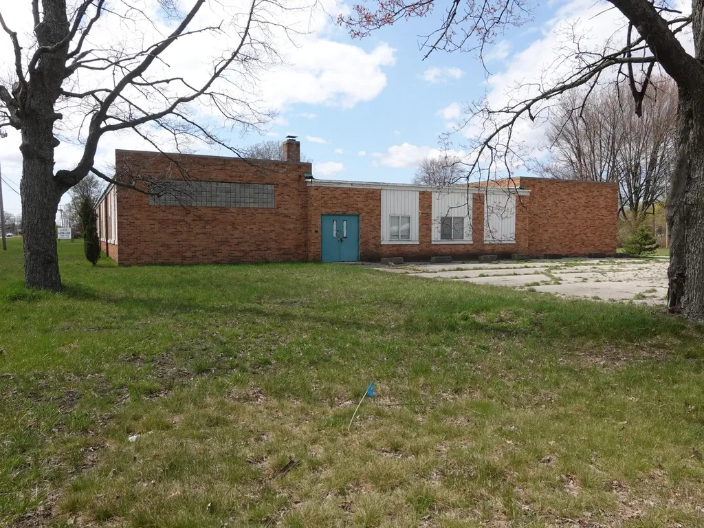 3186 E Apple Avenue Muskegon Charter Township MI 49442