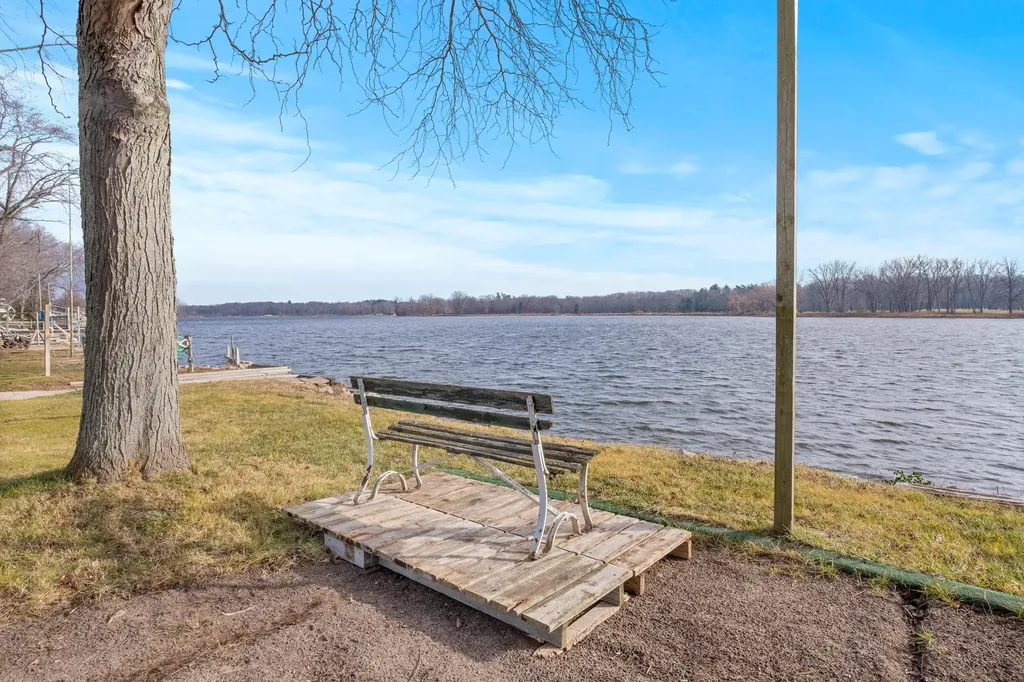 15574 Howard Street Spring Lake Township MI 49456
