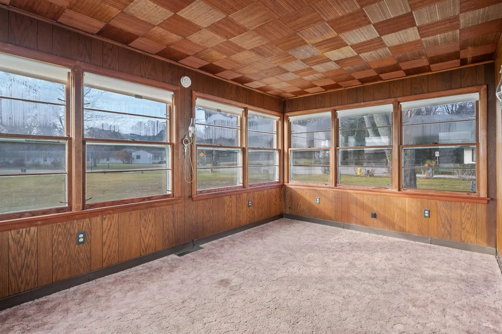 15574 Howard Street Spring Lake Township MI 49456