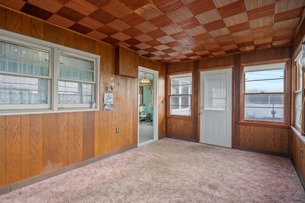 15574 Howard Street Spring Lake Township MI 49456