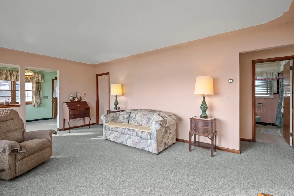 15574 Howard Street Spring Lake Township MI 49456