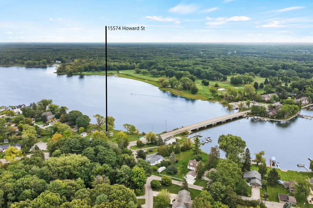 15574 Howard Street Spring Lake Township MI 49456