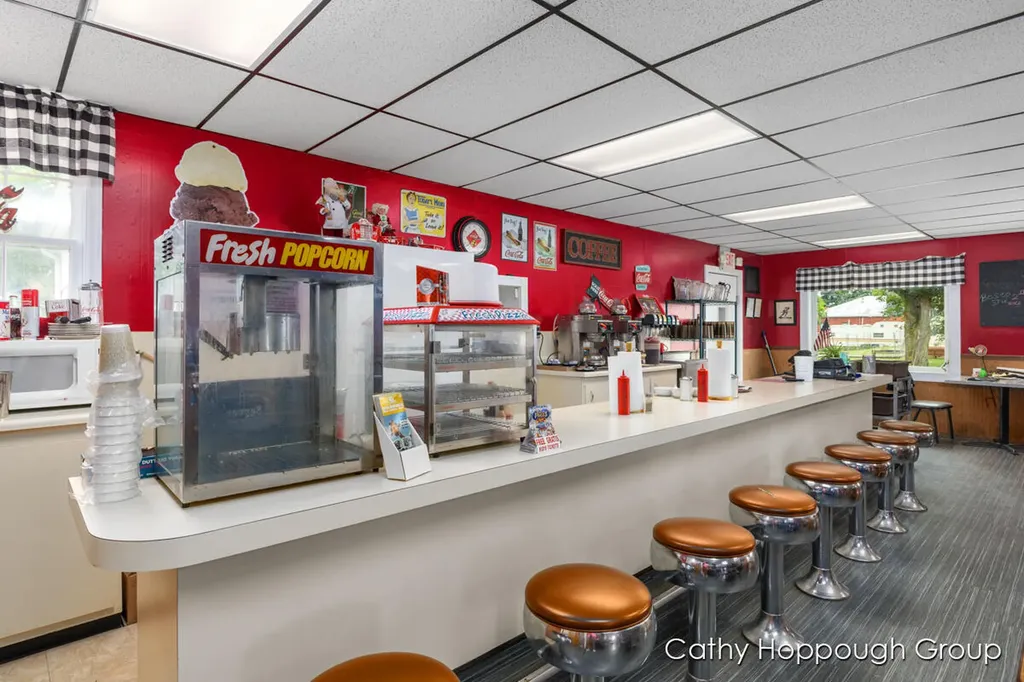 112 N State Street Freeport Village MI 49325