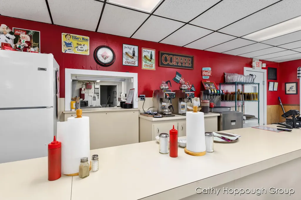 112 N State Street Freeport Village MI 49325