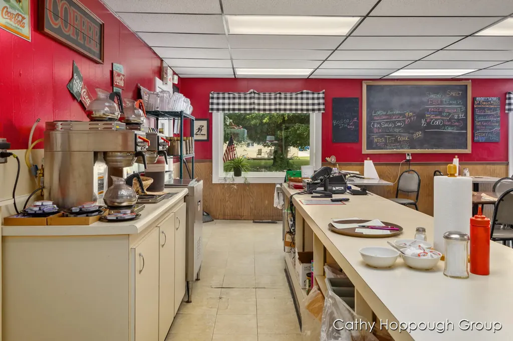 112 N State Street Freeport Village MI 49325