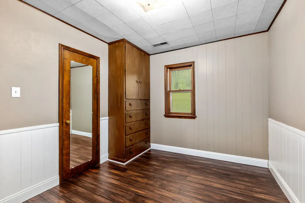 855 Johnson Street Tallmadge Charter Township MI 49435